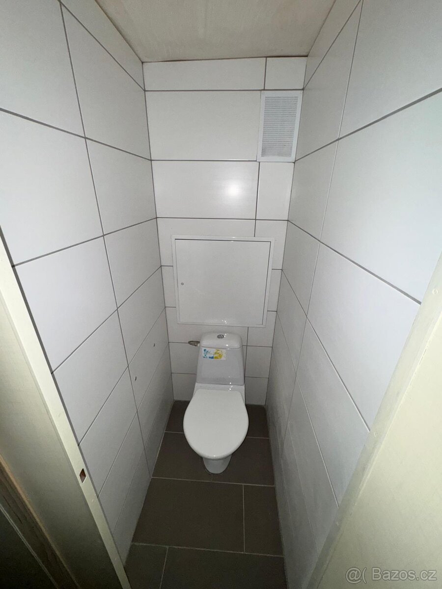 (337) Pronájem, byt 2+kk, 47 m, Valdštejnská 2066, Litvínov - 9