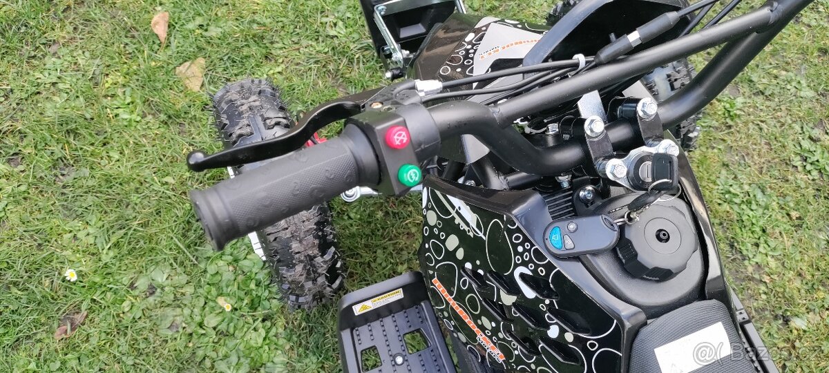 Nová dětská čtyřkolka R E-start černá - 9