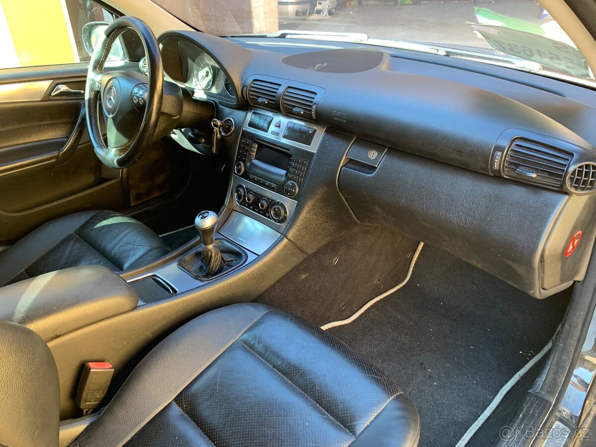 Mercedes C180 kompressor 105kW Avantgarde - r.v. 4/2005 - 9