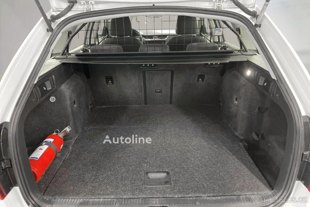 Škoda Octavia, Scout 2.0 tdi 4x4 manuál - 9