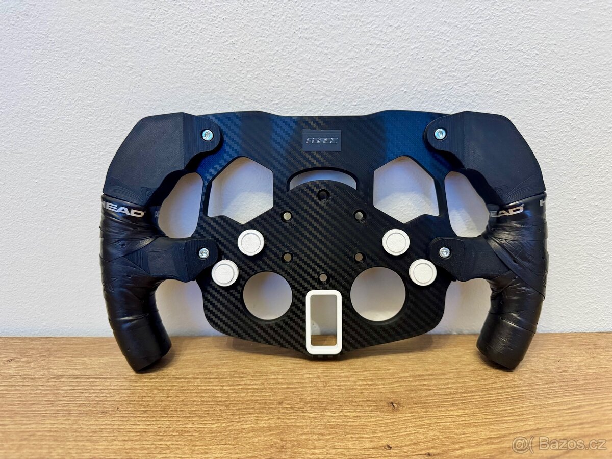 F1 volant na Logitech - 9