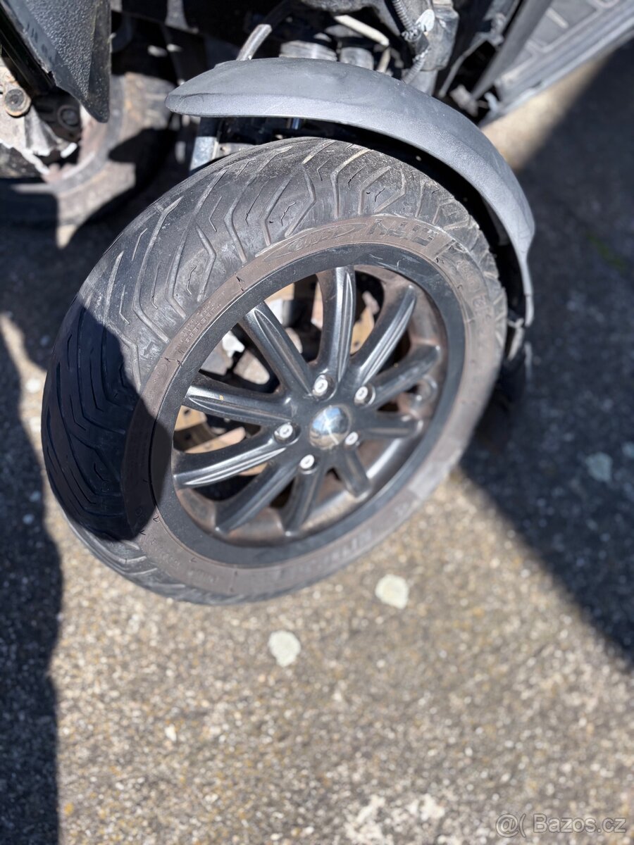 Piaggio mp3 300 lt - 9