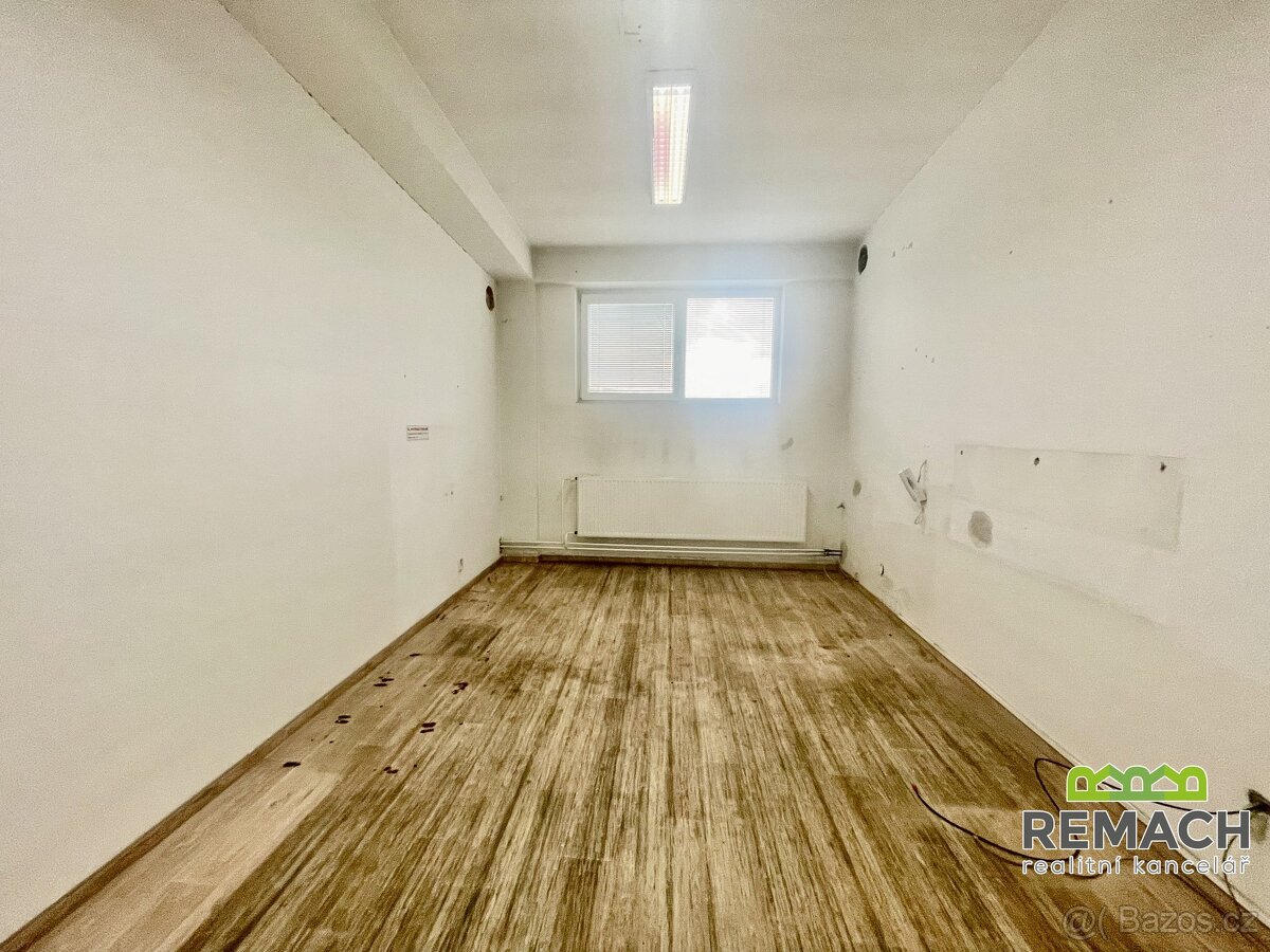 Pronájem, Sklady, Výrobní prostory, - Uherské Hradiště - Ma - 9