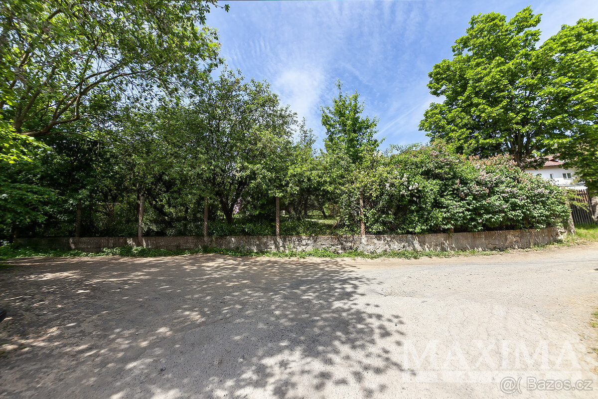 Pozemek o ploše 1552 m2 - Davle, Davle - 9