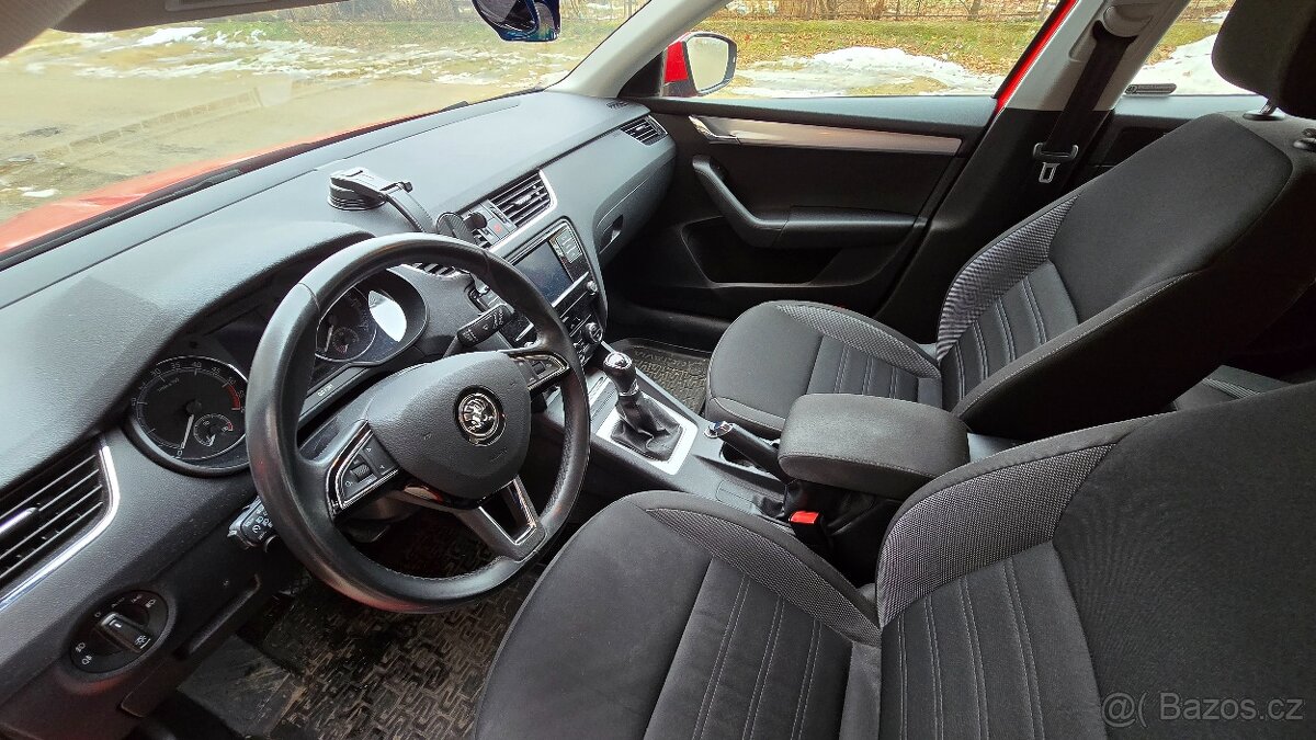Prodám Škoda Octavia 3 1,6 TDI 85 kW - 9