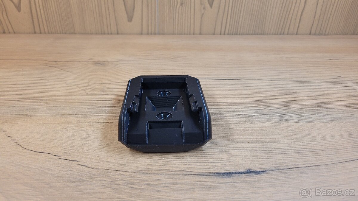 DeWalt 18v držák baterie - 9