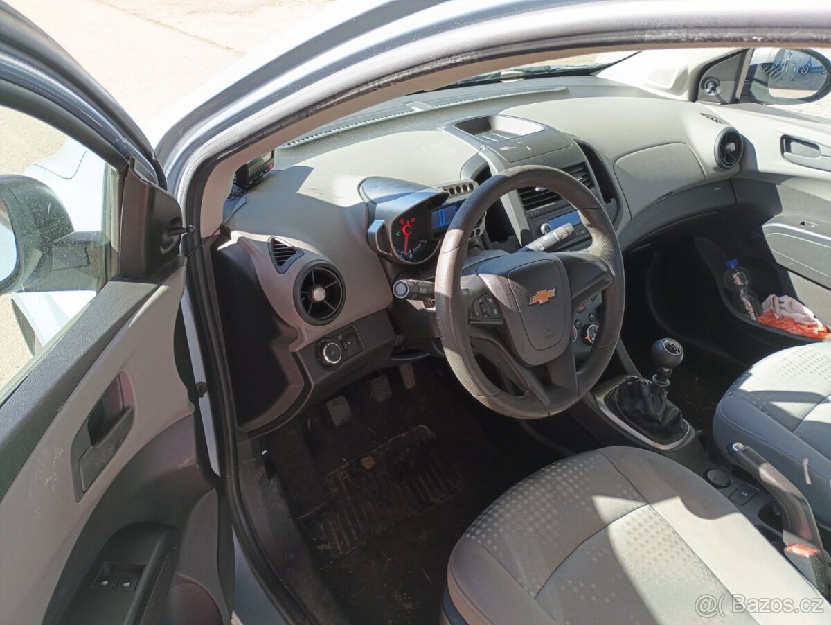 Chevrolet Aveo KNBE1 - 9