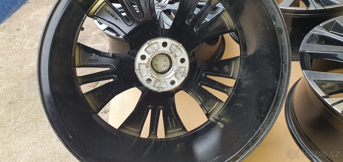 Renault austral rafale arkana kadjar 5x114,3 r20 mazda cx60 - 9