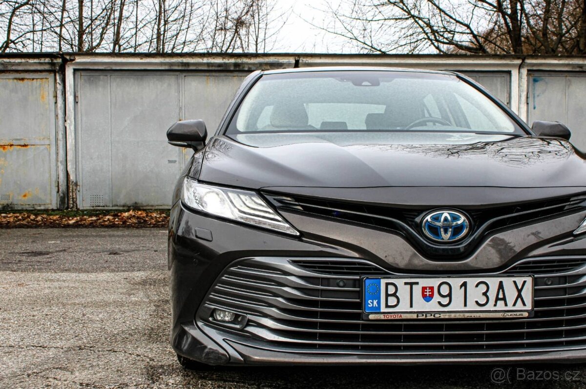 Toyota Camry 2.5 Hybrid Executive e-CVT - 9