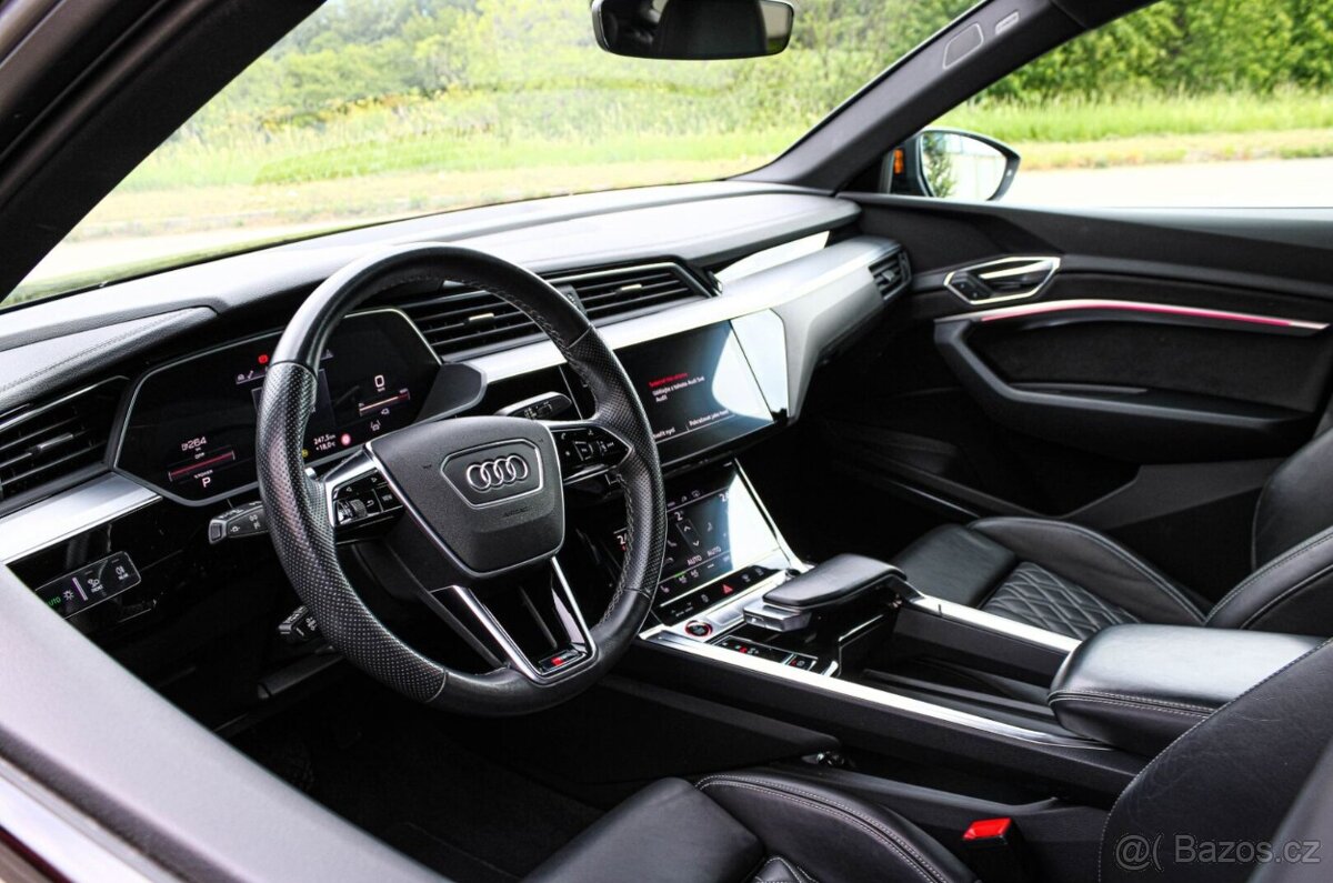 Audi E-tron S quattro - 9