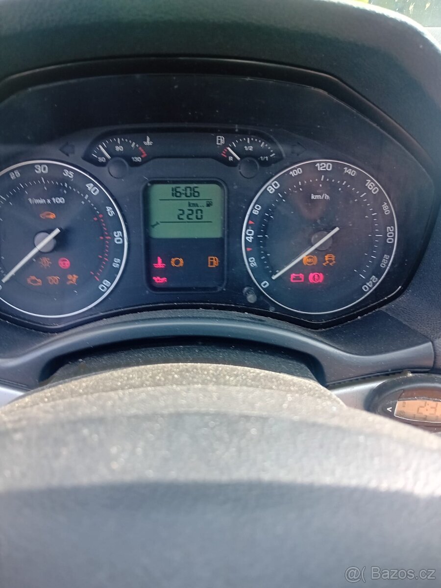 Škoda Octavia 1.9TDI kombi - 9