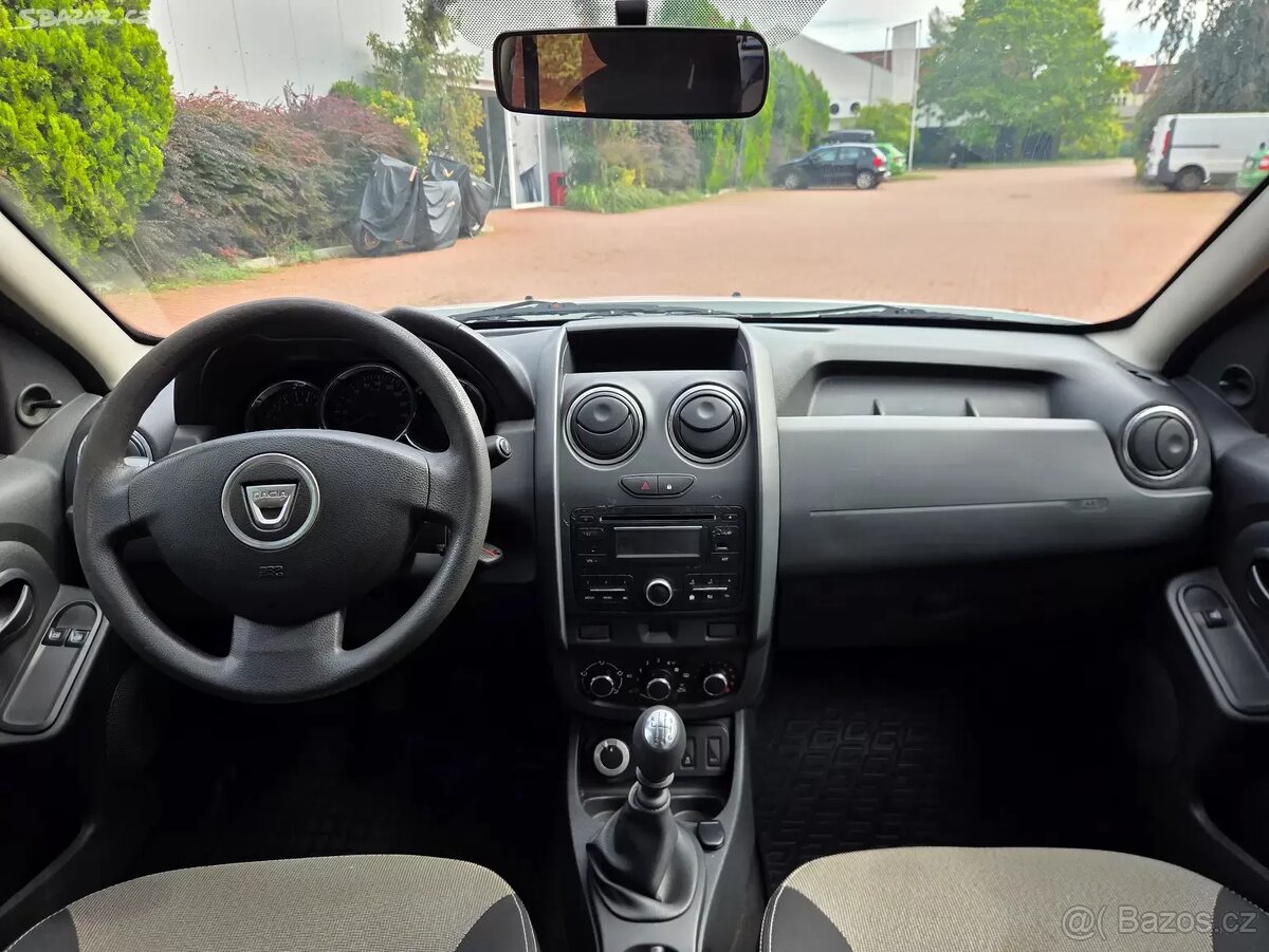 Duster 1.6i 4x4,LPG,119tis.km,ČR,serviska,tažné - 9
