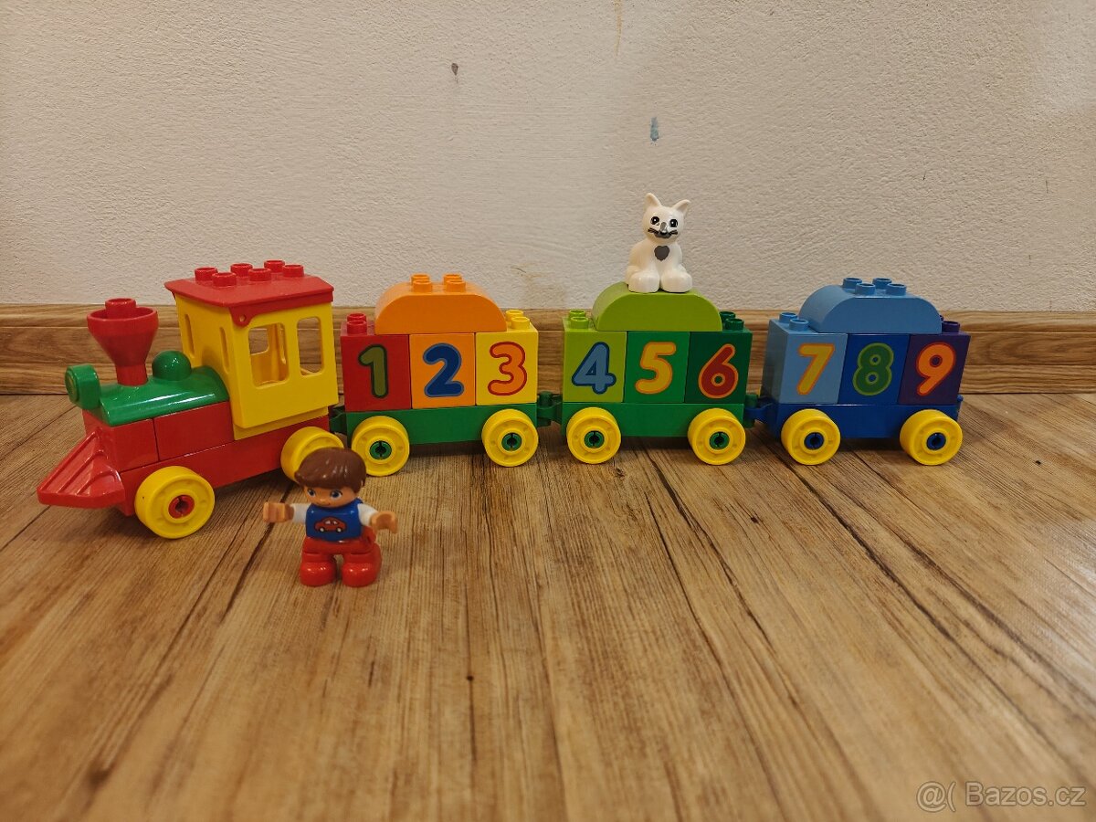 Lego Duplo - 11 sad - 9