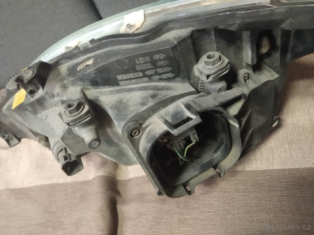 Ford Focus combi - přední pravé 1M51 13005 - 9