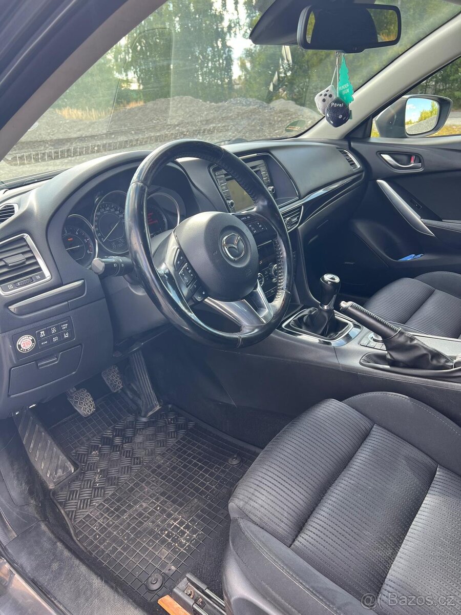 Prodám Mazda 6 kombi 2.2 129 KW - 9