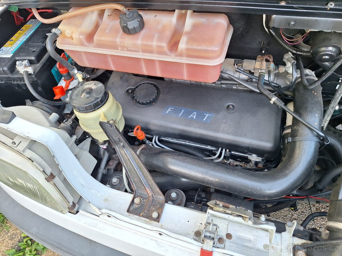 Obytný automobil FIAT 230 Ducato Bürstner 2,5 TDI - 9