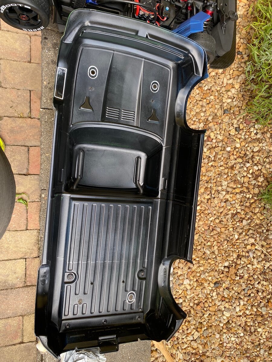 Arrma Infraction 8S BLX 1:7 RTR - 9