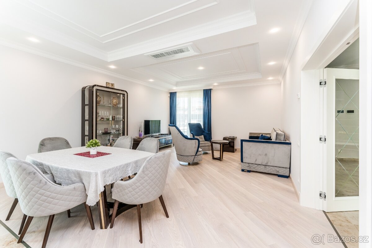 Prodej luxusní vily v Troji - 9