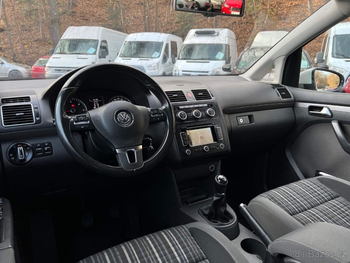 Volkswagen Cross Touran 2.0 TDI 103 kW 2013 klima tempomat - 9