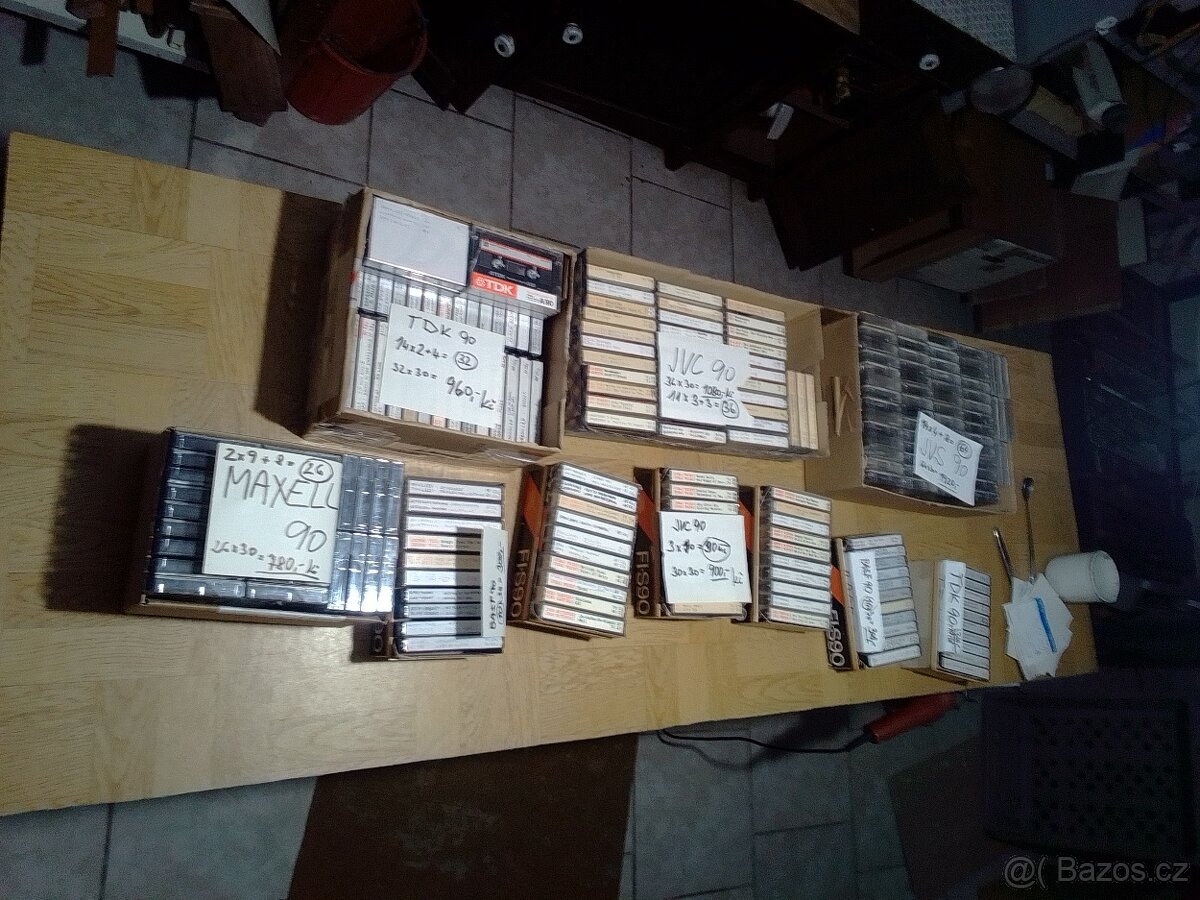Kazety JVC, TDK, SONY, MAXELL a další. - 9