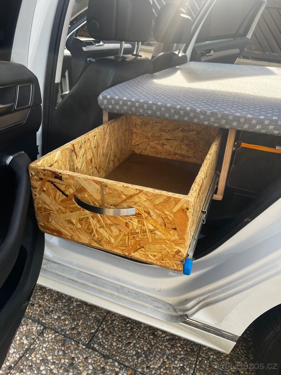 Vestavba do auta - 9