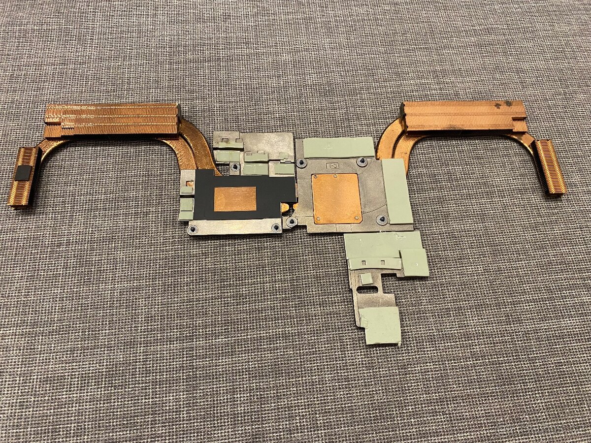 Díly z notebooku Lenovo Legion Y540 (15IRH) - 9