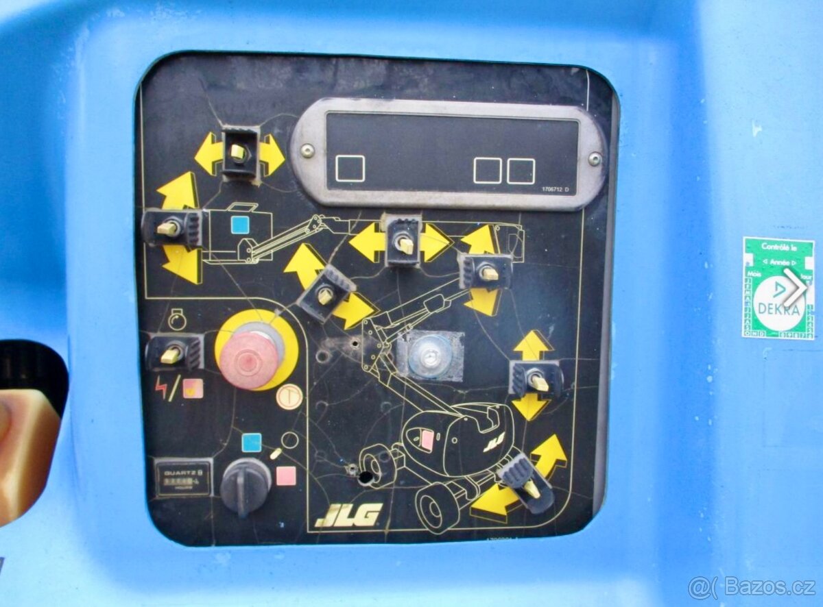 Terénní kloubová plošina JLG 510 AJ - 9