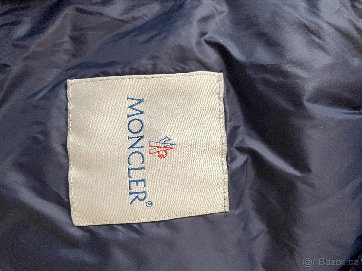 Prošívaná péřová bunda Moncler - 9