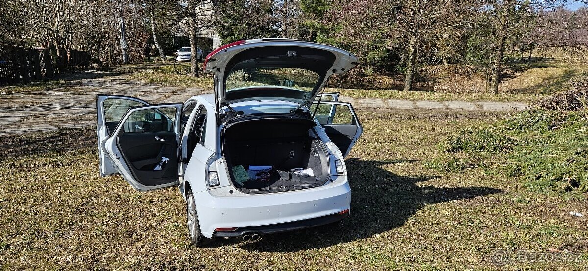 Prodám audi a1 facelift 1,4tfsi 2017 - 9