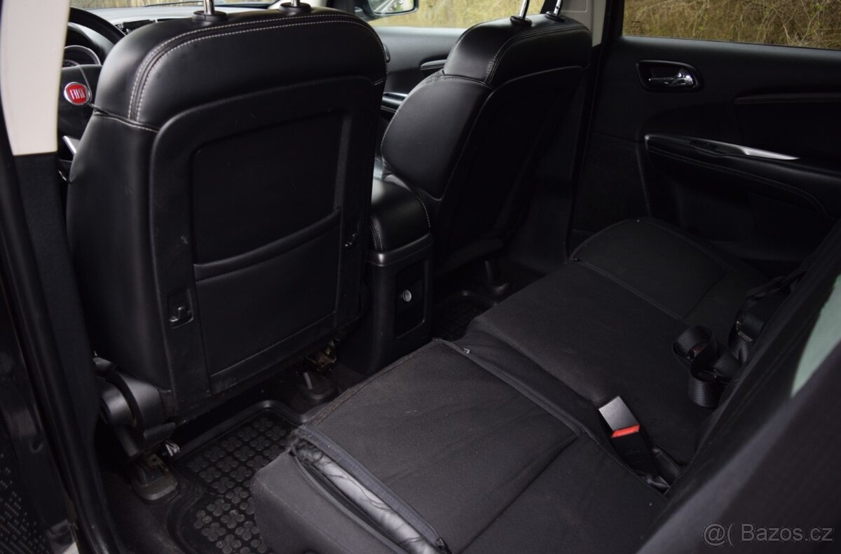 Fiat Freemont 2.0 16V MultiJet 4x4 A/T - 9