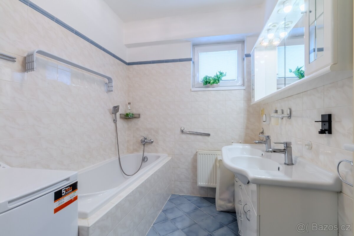Prostorný byt, Kladno - Ostrovec - 9