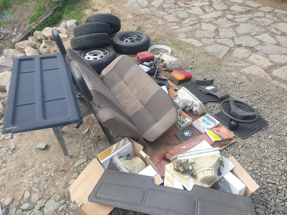 Favorit - 1. Generace typ 781 - 9