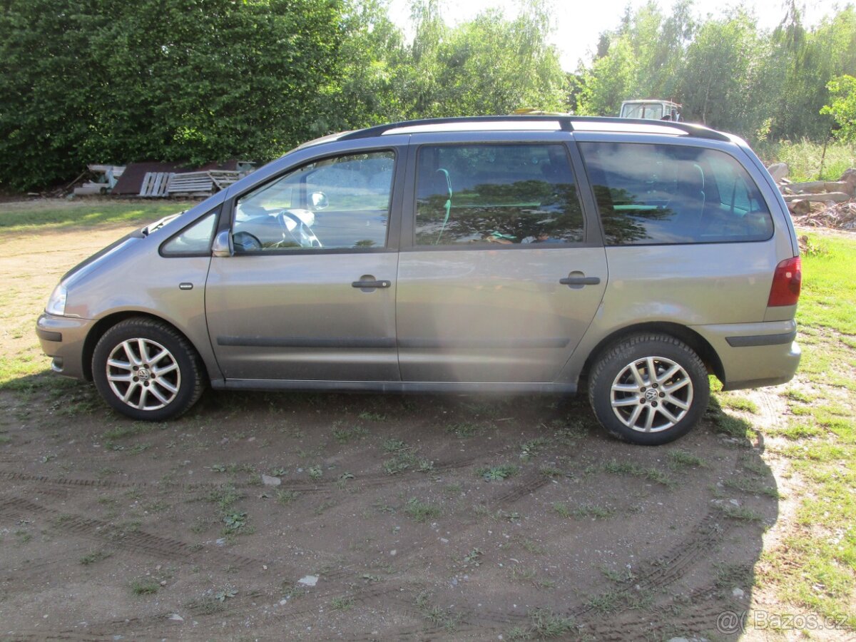 Sharan, 2.0 Tdi, 103kW, 7-míst, 2010 - 9