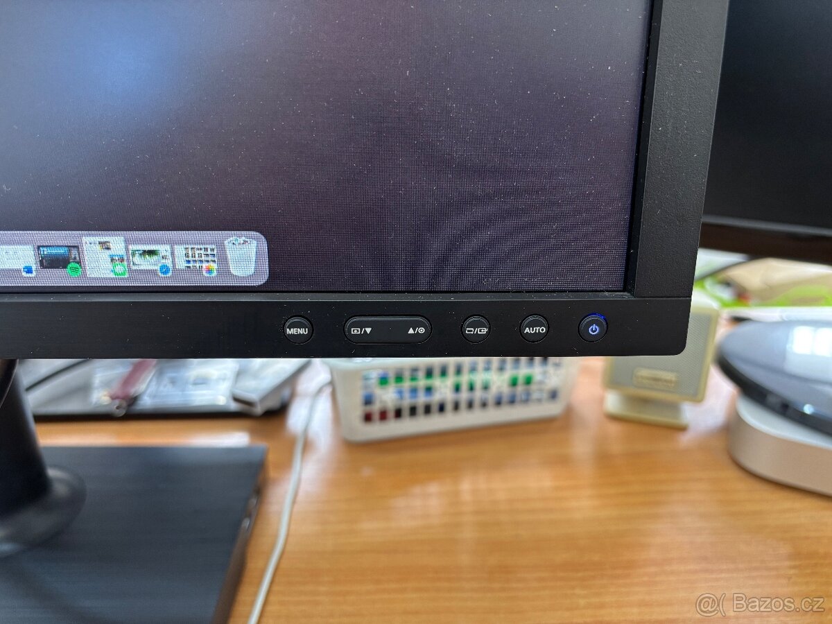 LCD Monitor 24" Samsung S24E65UXWG - 9