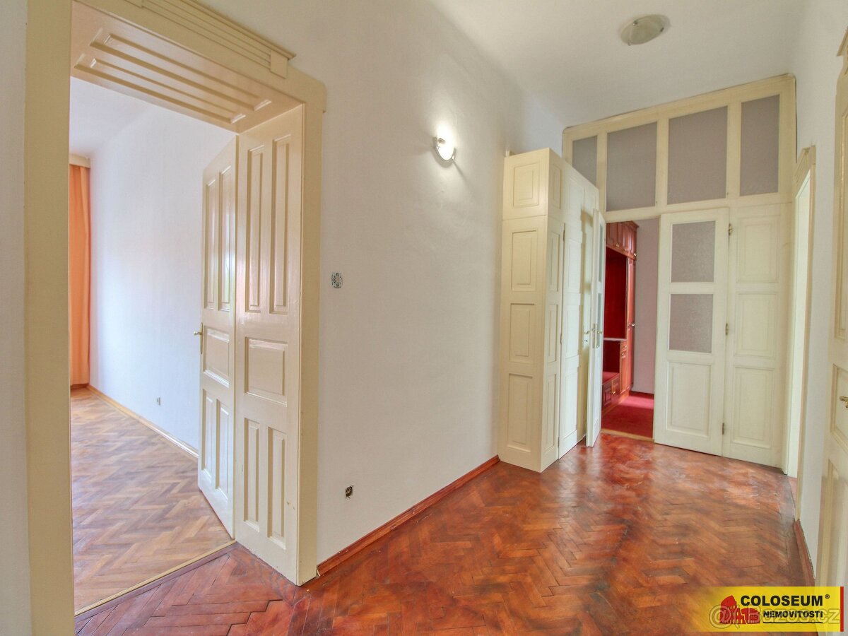 Znojmo, pronájem bytu 3+1, 96 m², centrum města - byt - 9