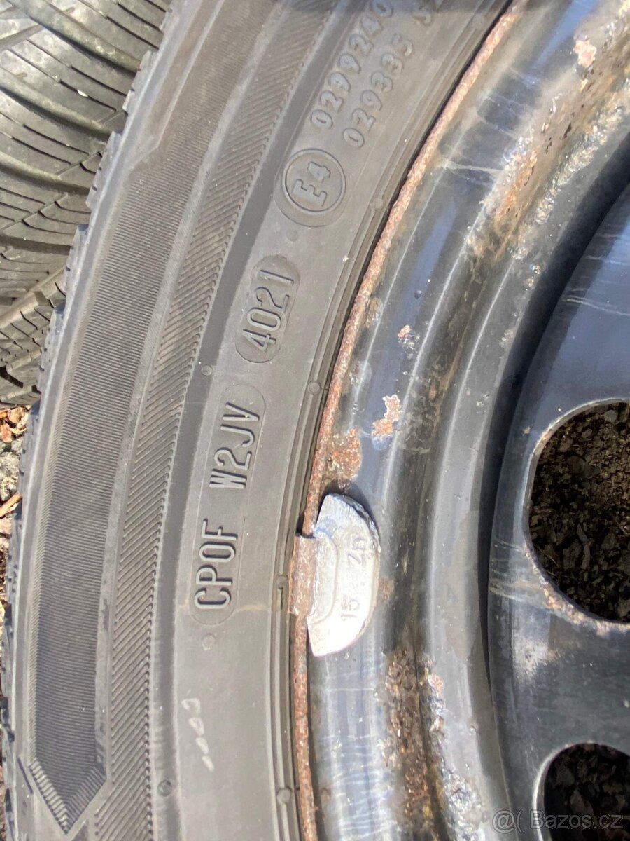 124. sada zimní kola 205/55 r16 5x112 Škoda VW - 9