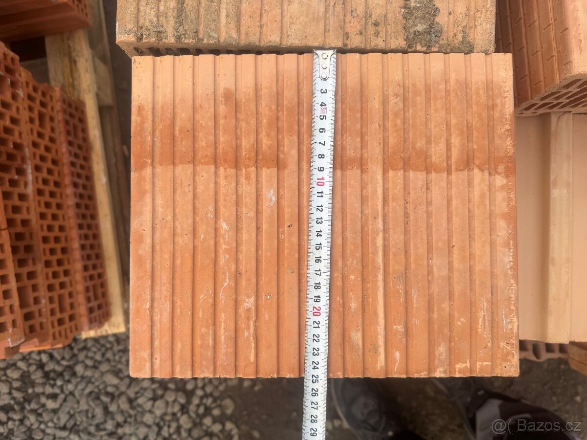 Wienerberger cihly nové-prodám - 9