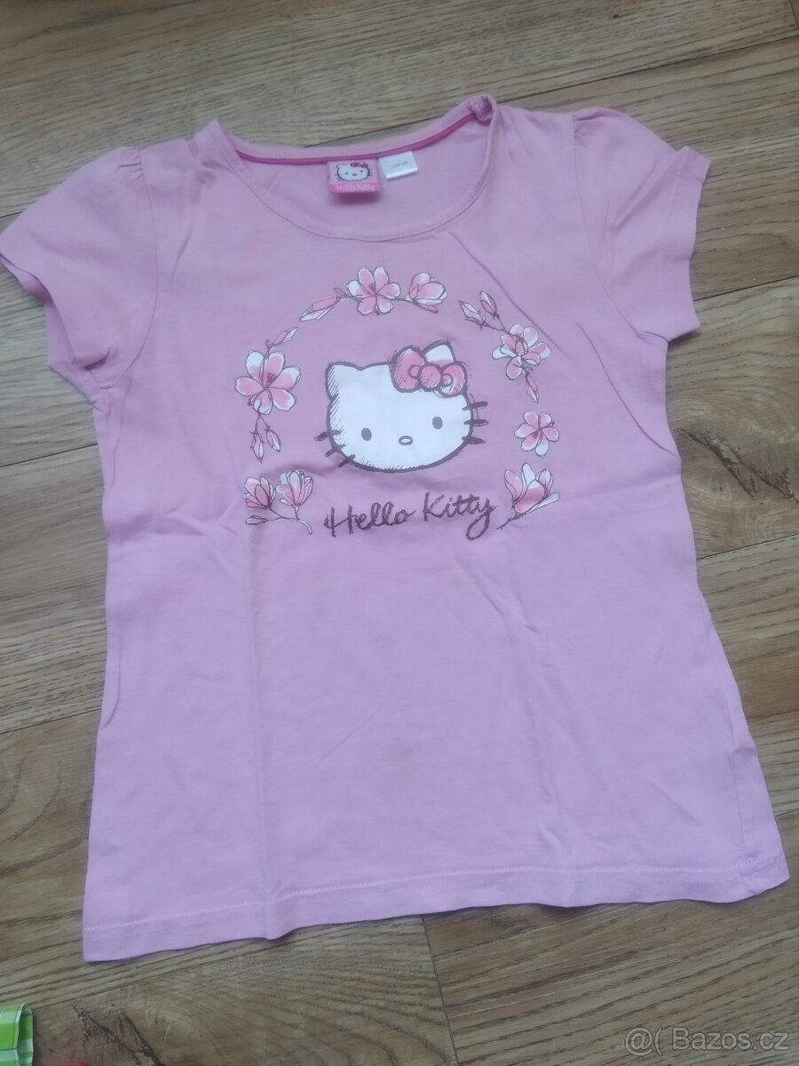 Tričko, kalhoty, saty, mikina, sukynka..holčička, 5 let - 9