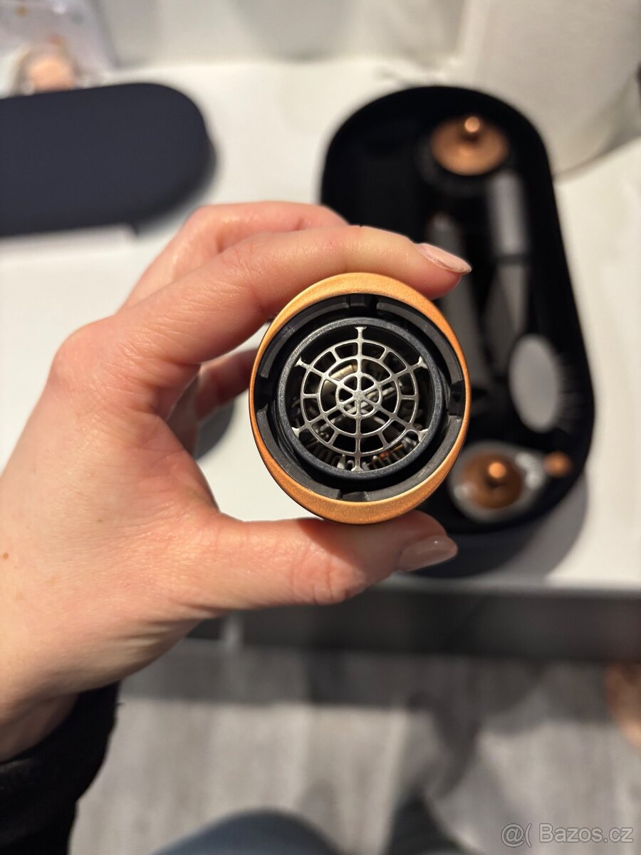 Dyson airwrap complete long diffuse - 9