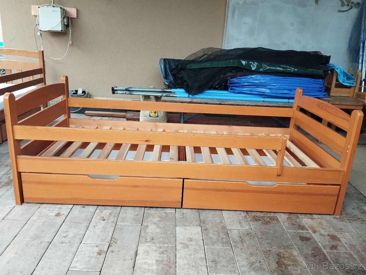 Postel s úložným prostorem - 9