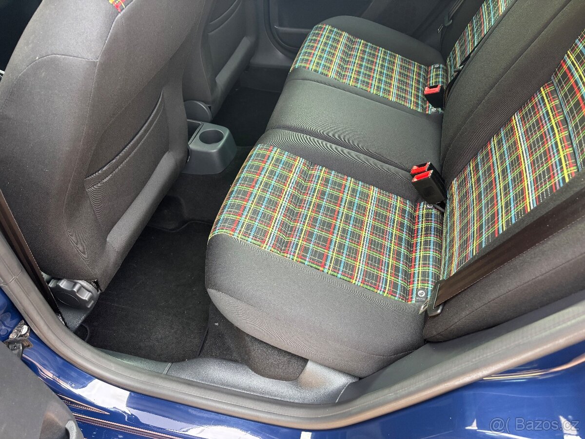 Škoda Fabia 1.4 16v 63 kw STYLE Rv 2012 - 9