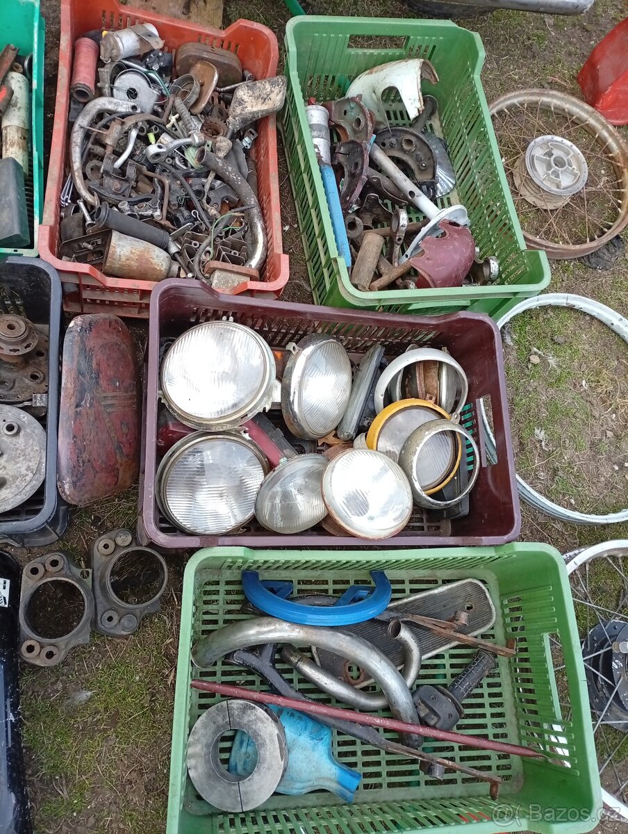 Jawa 50 pionýr+dily - 9