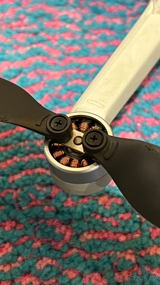 DJI Mini 3 Fly More Combo - 9