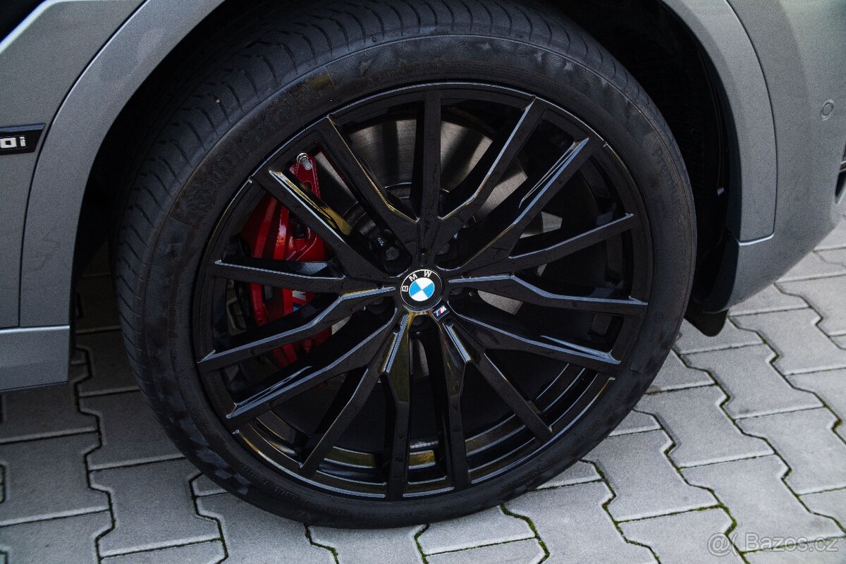 BMW X6 M60i xDrive INDIVIDUAL/B&O/SKY LOUNGE/MASÁŽ - 9