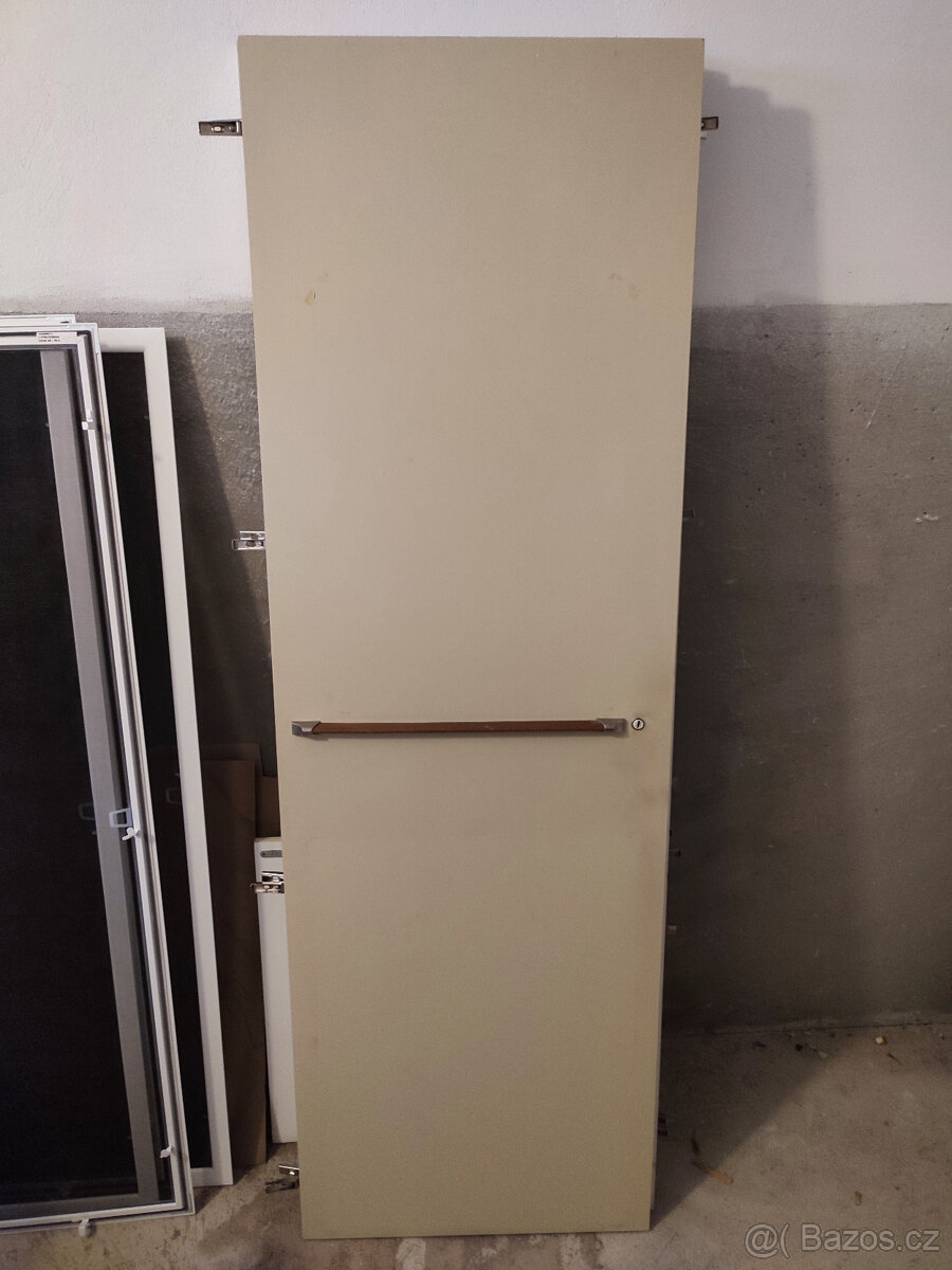 Dveře od skříně - 9