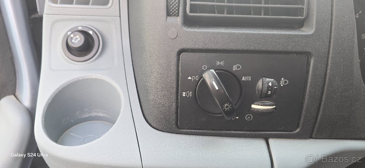 Prodám Ford Transit 280s L1H1 96kw r.v.2006 - 9