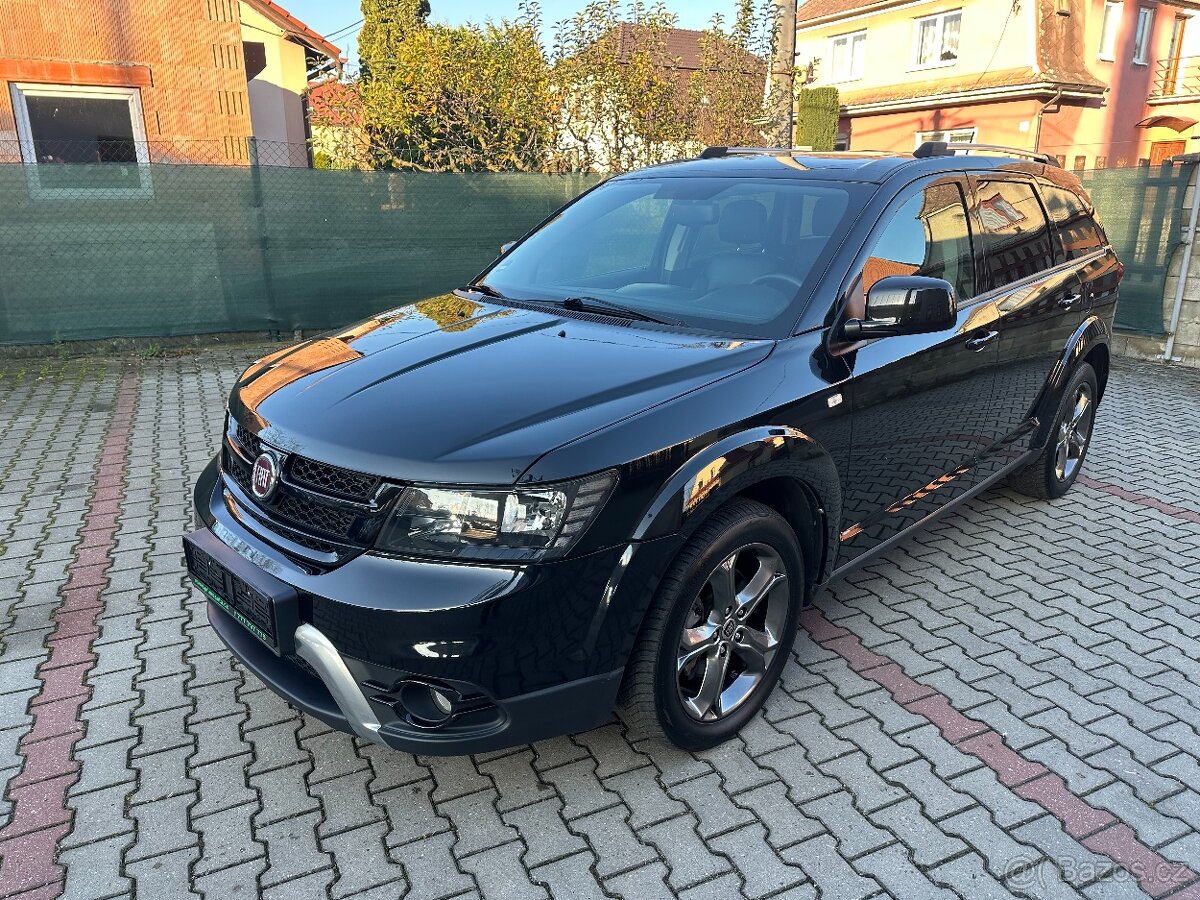 Fiat Freemont 2.0 125kW 2015 99253km CROSS 4x4 automat - 9