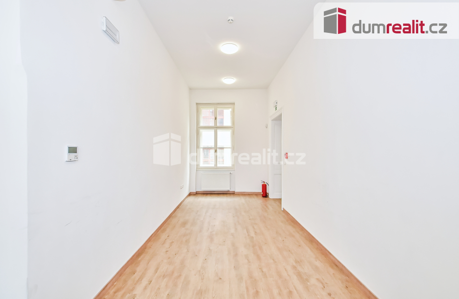 Pronájem kanceláří 113m2 Národní P-1 - 9