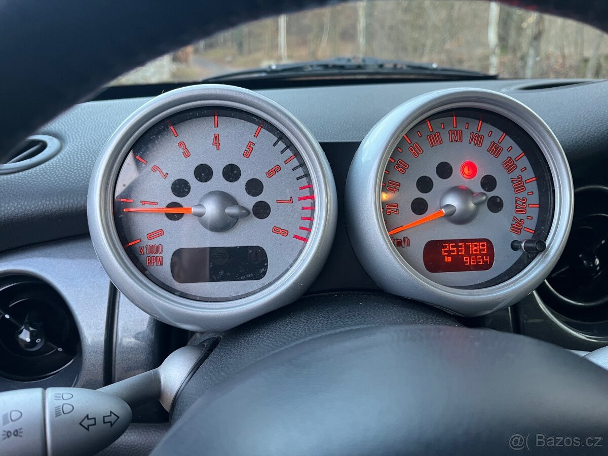 Mini Cooper R50 1.6i 85kW SLEVA - 9