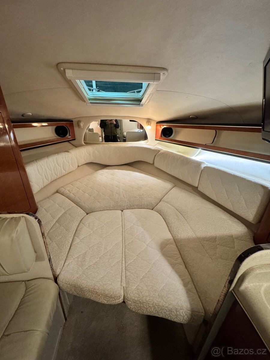 Sea Ray 315 diesel - 9